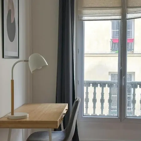 Flexliving - Whole Flat - Echiquier Lägenhet
